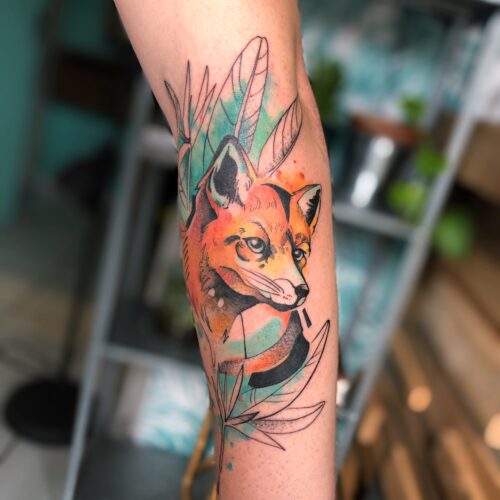 tatouage aquarelle renard avant bras couleur feuilles